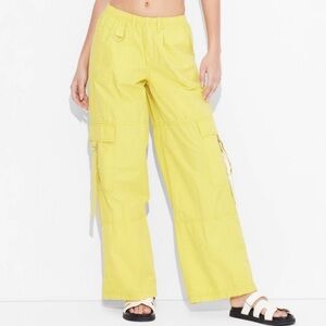 NWT Wild Fable Y2K Wide Leg Cargo Pocket Pants in Yellow XXS/ Xs